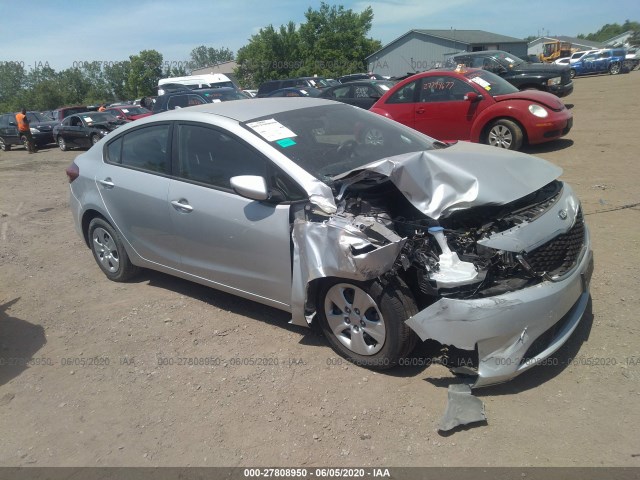 KIA FORTE 2018 3kpfk4a72je185801