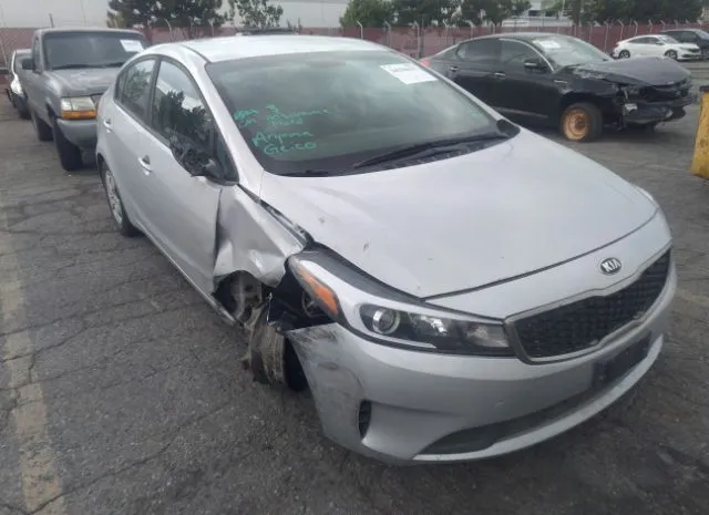 KIA FORTE 2018 3kpfk4a72je186026