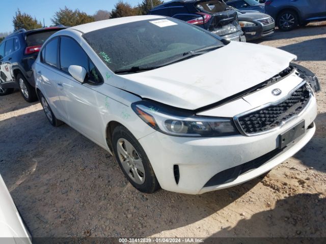 KIA FORTE 2018 3kpfk4a72je191548