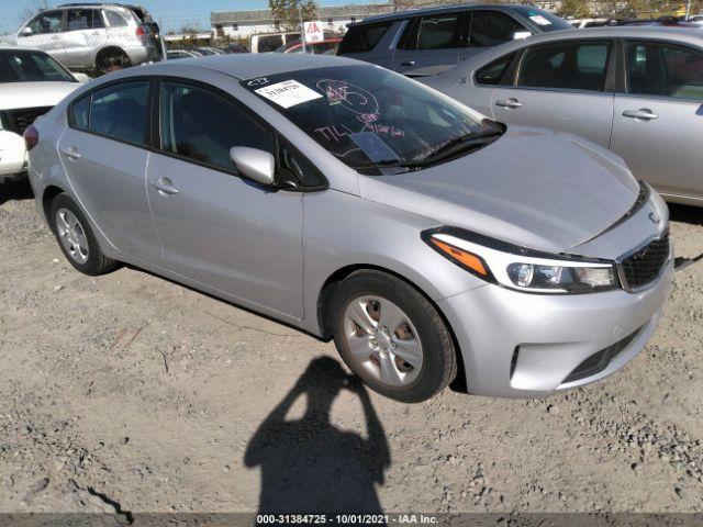 KIA FORTE 2018 3kpfk4a72je192800