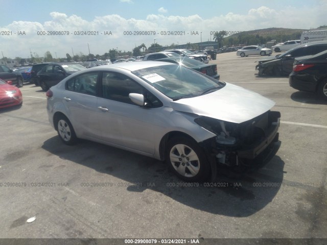 KIA FORTE 2018 3kpfk4a72je203276