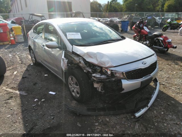 KIA FORTE 2018 3kpfk4a72je209952