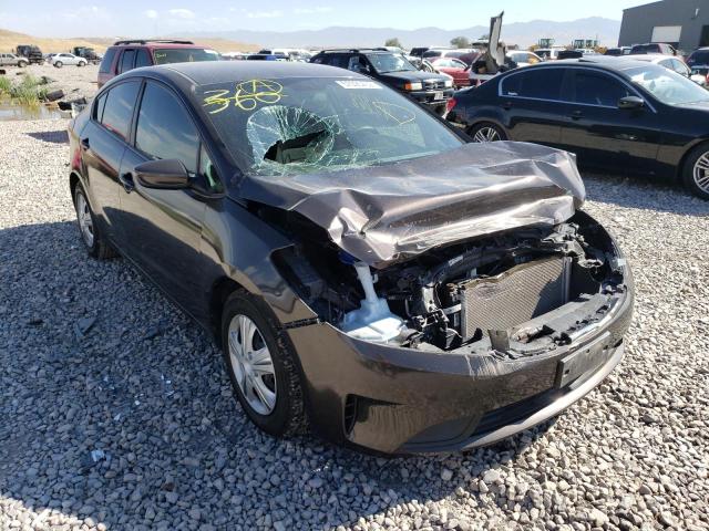 KIA FORTE LX 2018 3kpfk4a72je214858