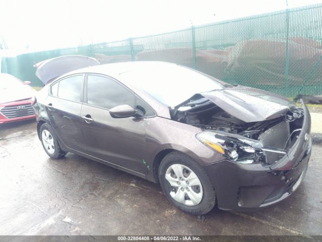 KIA FORTE 2018 3kpfk4a72je216187