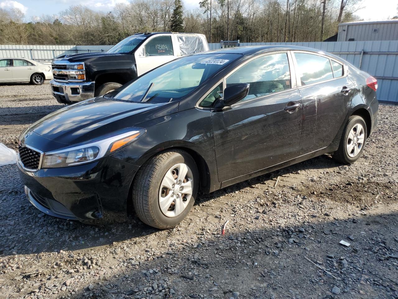 KIA FORTE 2018 3kpfk4a72je232129