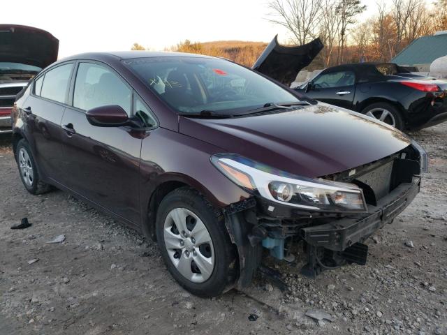 KIA FORTE LX 2018 3kpfk4a72je239596