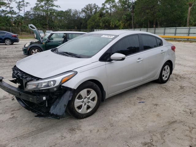 KIA FORTE LX 2018 3kpfk4a72je246581