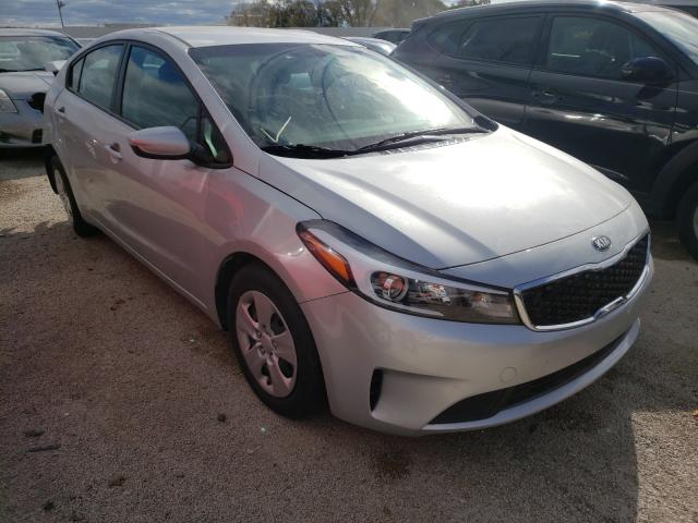 KIA FORTE LX 2018 3kpfk4a72je271299