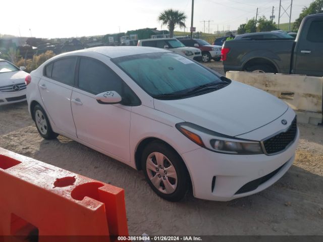 KIA FORTE 2017 3kpfk4a73he037358