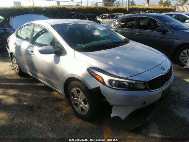 KIA FORTE 2017 3kpfk4a73he039014