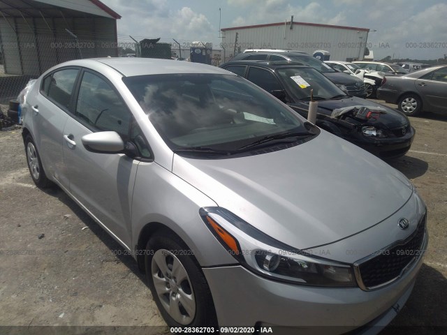 KIA FORTE 2017 3kpfk4a73he047226