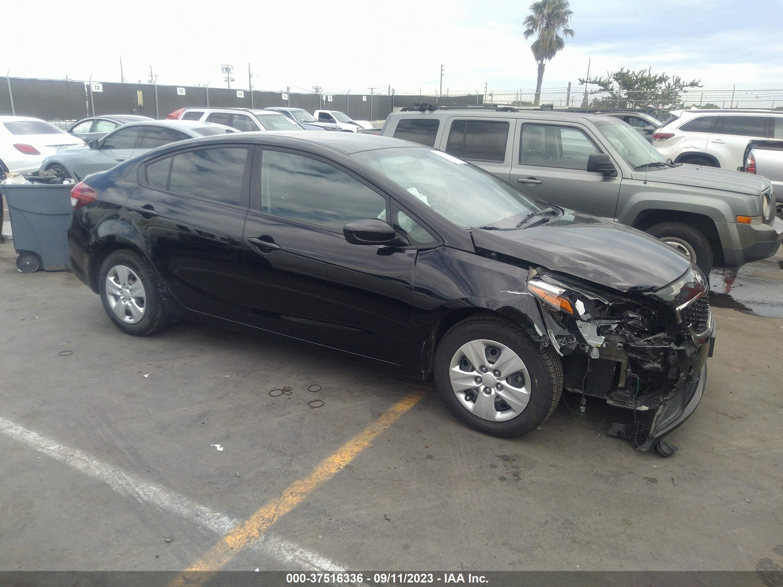 KIA FORTE 2017 3kpfk4a73he092117