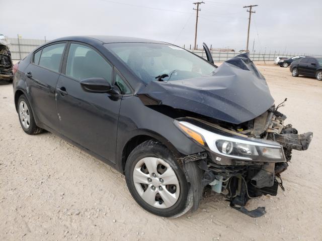 KIA FORTE LX 2017 3kpfk4a73he103925