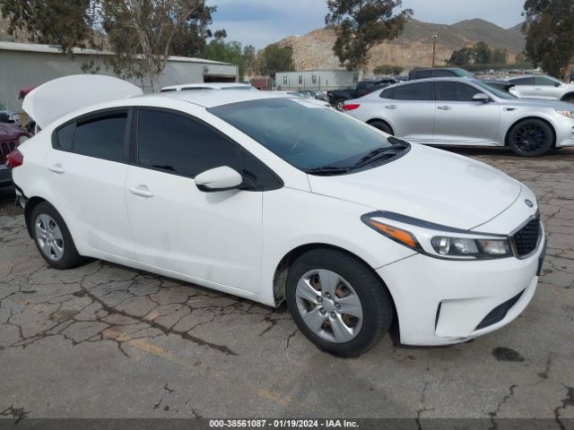 KIA FORTE 2017 3kpfk4a73he129179