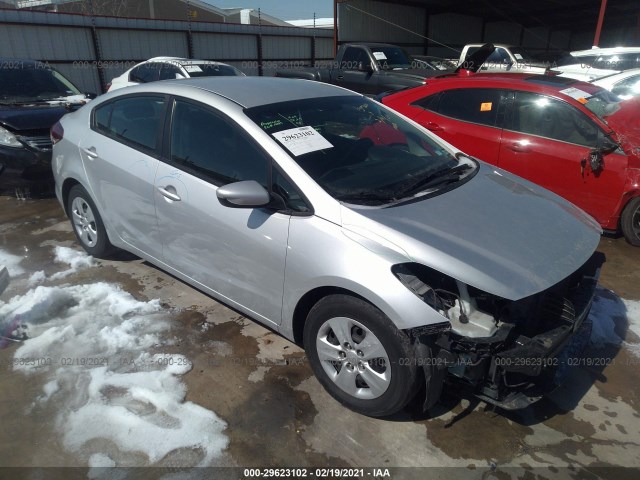 KIA FORTE 2017 3kpfk4a73he137654