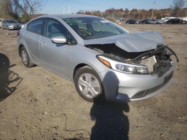 KIA FORTE LX 2018 3kpfk4a73je169462