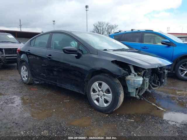 KIA FORTE 2018 3kpfk4a73je184561