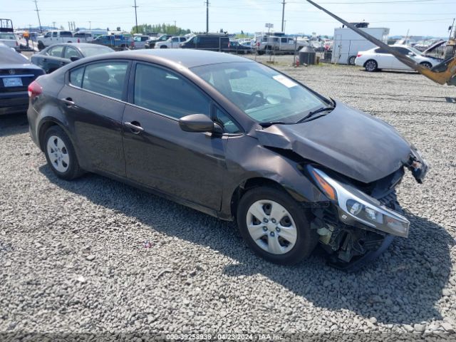 KIA FORTE 2018 3kpfk4a73je214965