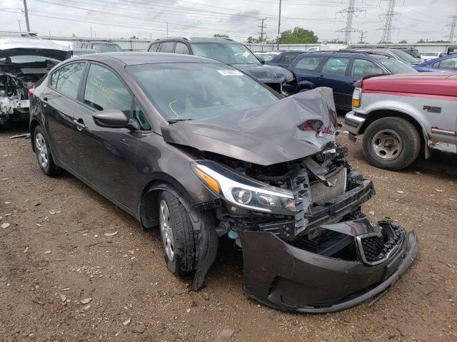 KIA FORTE LX 2018 3kpfk4a73je216554