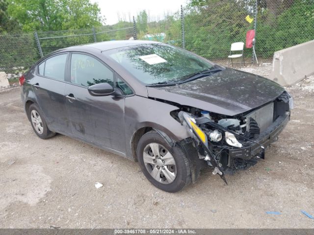 KIA FORTE 2018 3kpfk4a73je217395