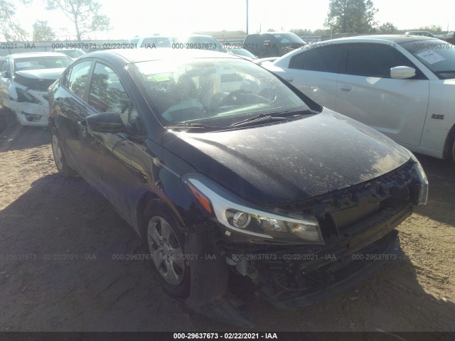 KIA FORTE 2018 3kpfk4a73je227487