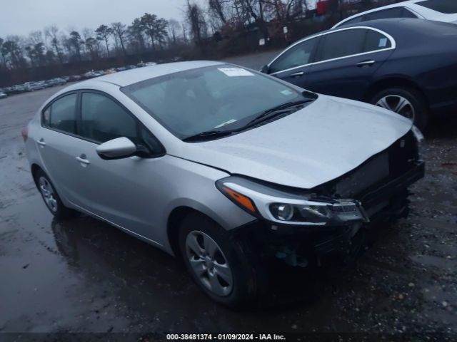 KIA FORTE 2018 3kpfk4a73je228767