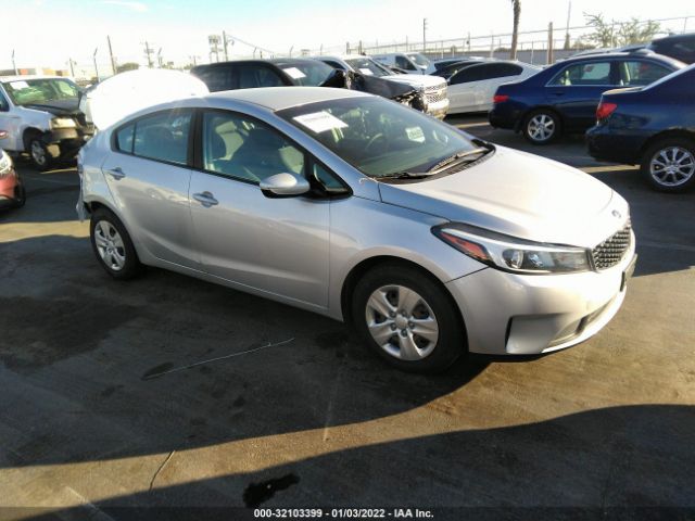 KIA FORTE 2018 3kpfk4a73je233399