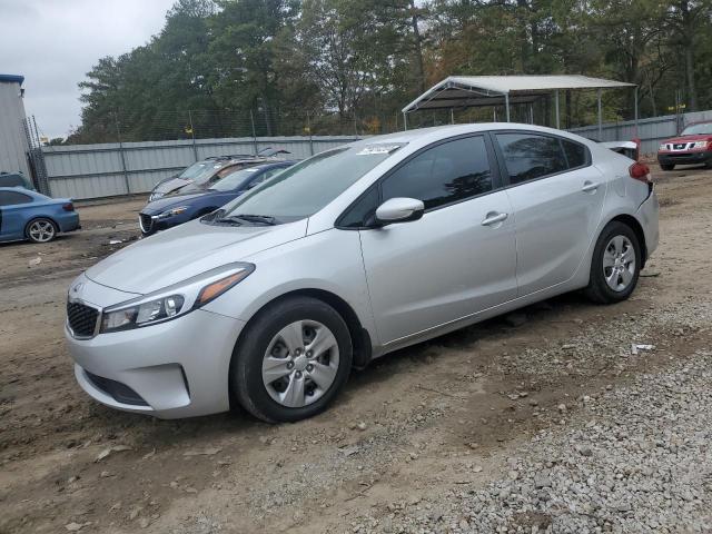 KIA FORTE LX 2018 3kpfk4a73je262580