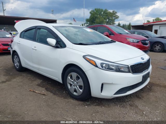 KIA FORTE 2018 3kpfk4a73je273952