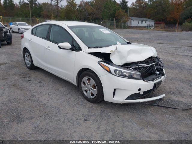 KIA FORTE 2017 3kpfk4a74he013005