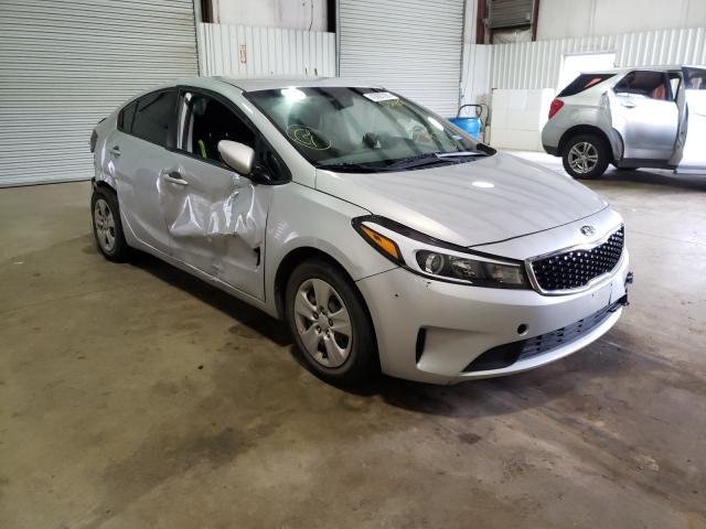 KIA FORTE LX 2017 3kpfk4a74he034887