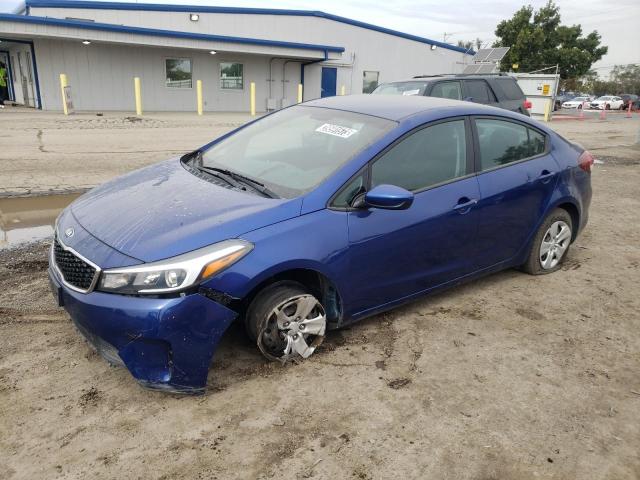 KIA FORTE LX 2017 3kpfk4a74he049910