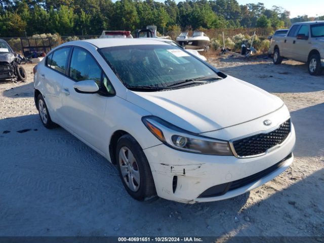 KIA FORTE 2017 3kpfk4a74he054444