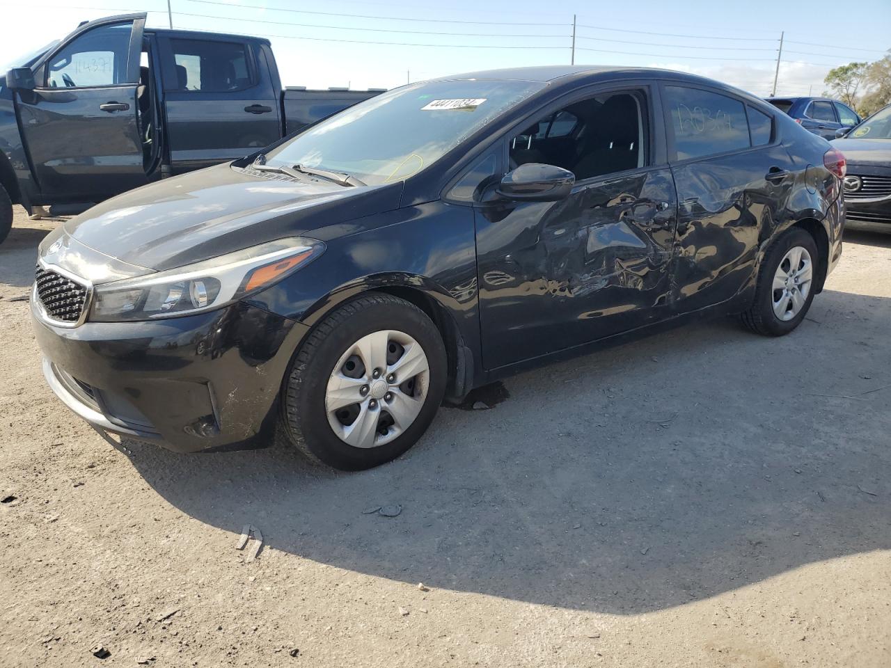 KIA FORTE 2017 3kpfk4a74he060194