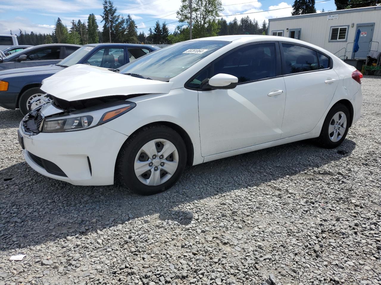 KIA FORTE 2017 3kpfk4a74he067615