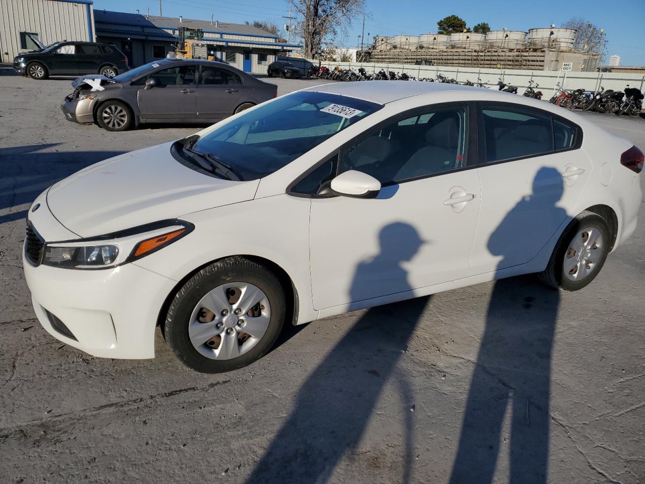 KIA FORTE 2017 3kpfk4a74he070529