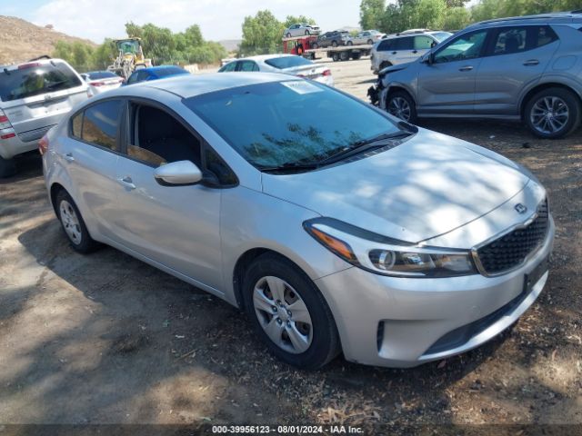 KIA FORTE 2017 3kpfk4a74he079005