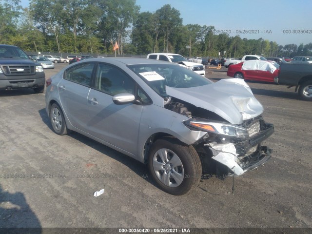 KIA FORTE 2017 3kpfk4a74he108101