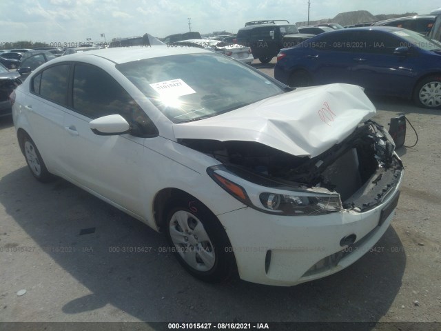 KIA FORTE 2017 3kpfk4a74he117414