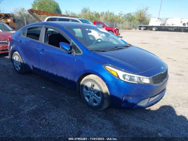 KIA FORTE 2017 3kpfk4a74he133614