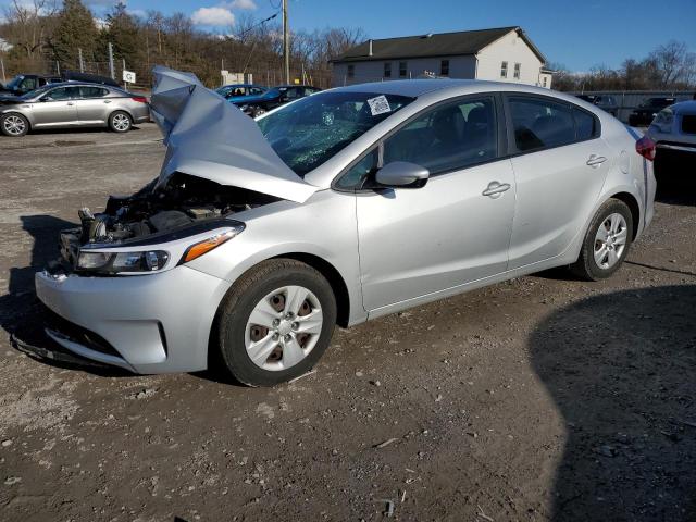 KIA FORTE LX 2017 3kpfk4a74he140353