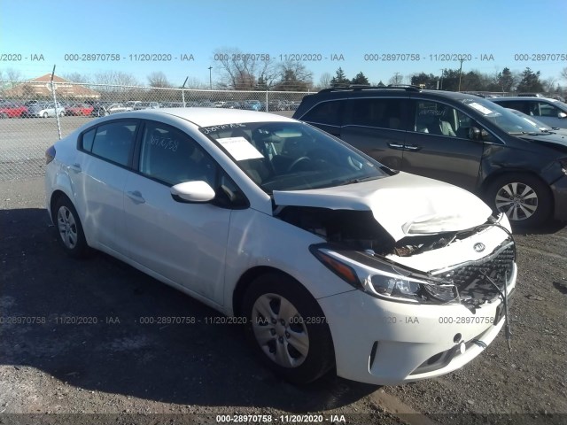 KIA FORTE 2017 3kpfk4a74he143415