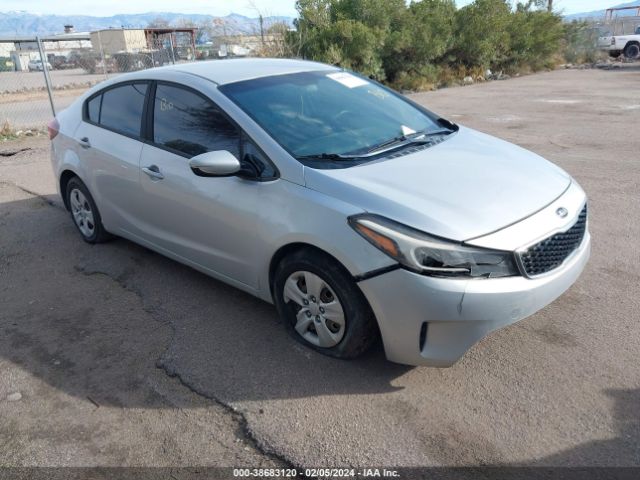 KIA FORTE 2018 3kpfk4a74je171592