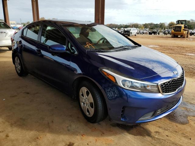 KIA FORTE LX 2018 3kpfk4a74je177280