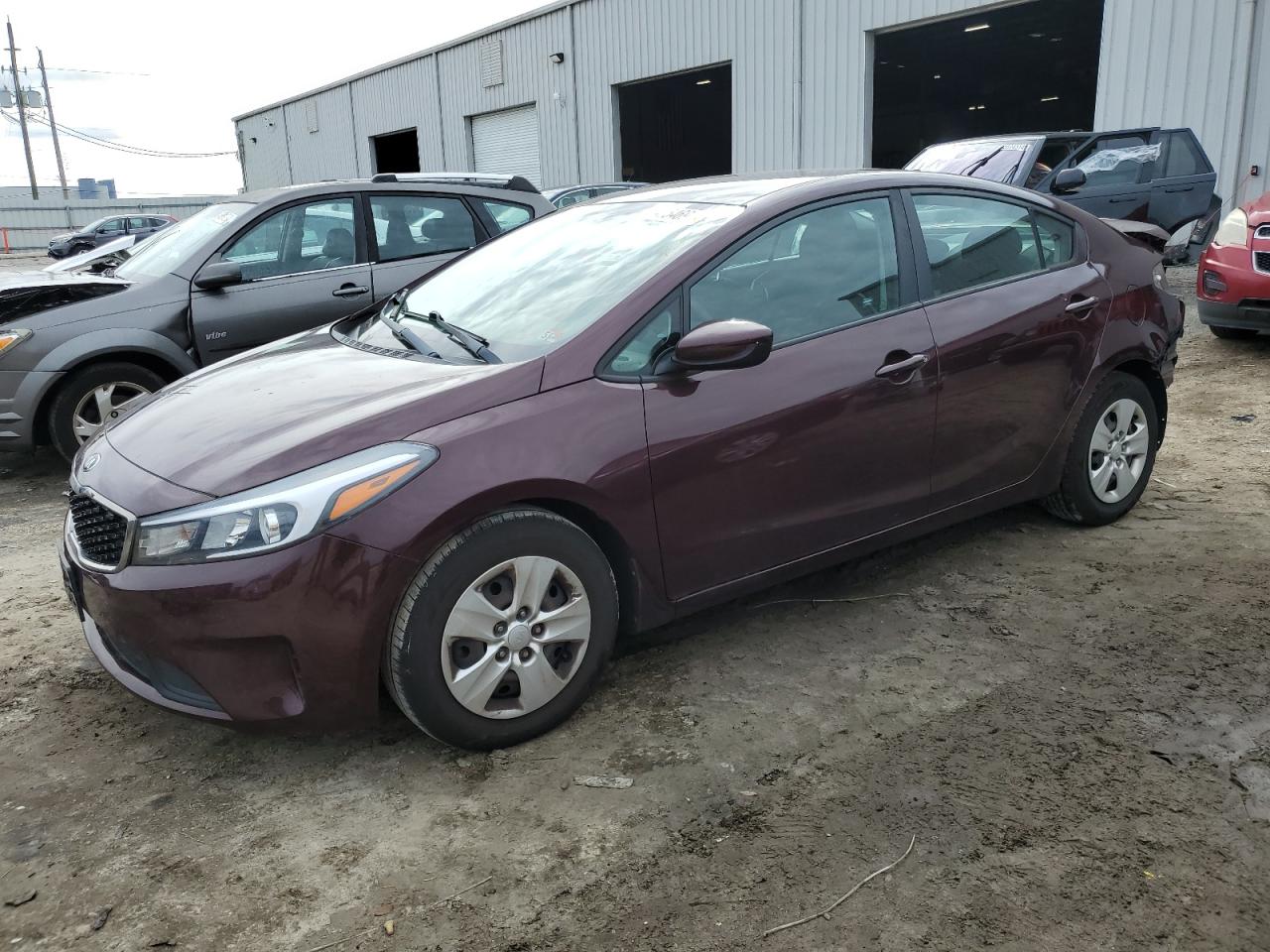 KIA FORTE 2018 3kpfk4a74je179403