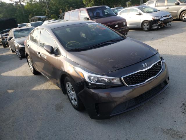 KIA FORTE LX 2018 3kpfk4a74je181071