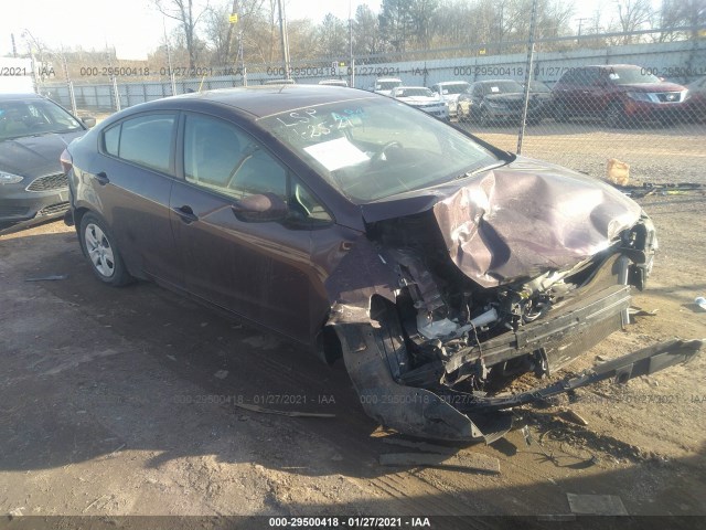 KIA FORTE 2018 3kpfk4a74je185699