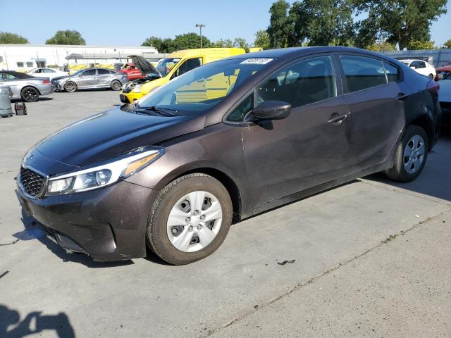 KIA FORTE LX 2018 3kpfk4a74je187212