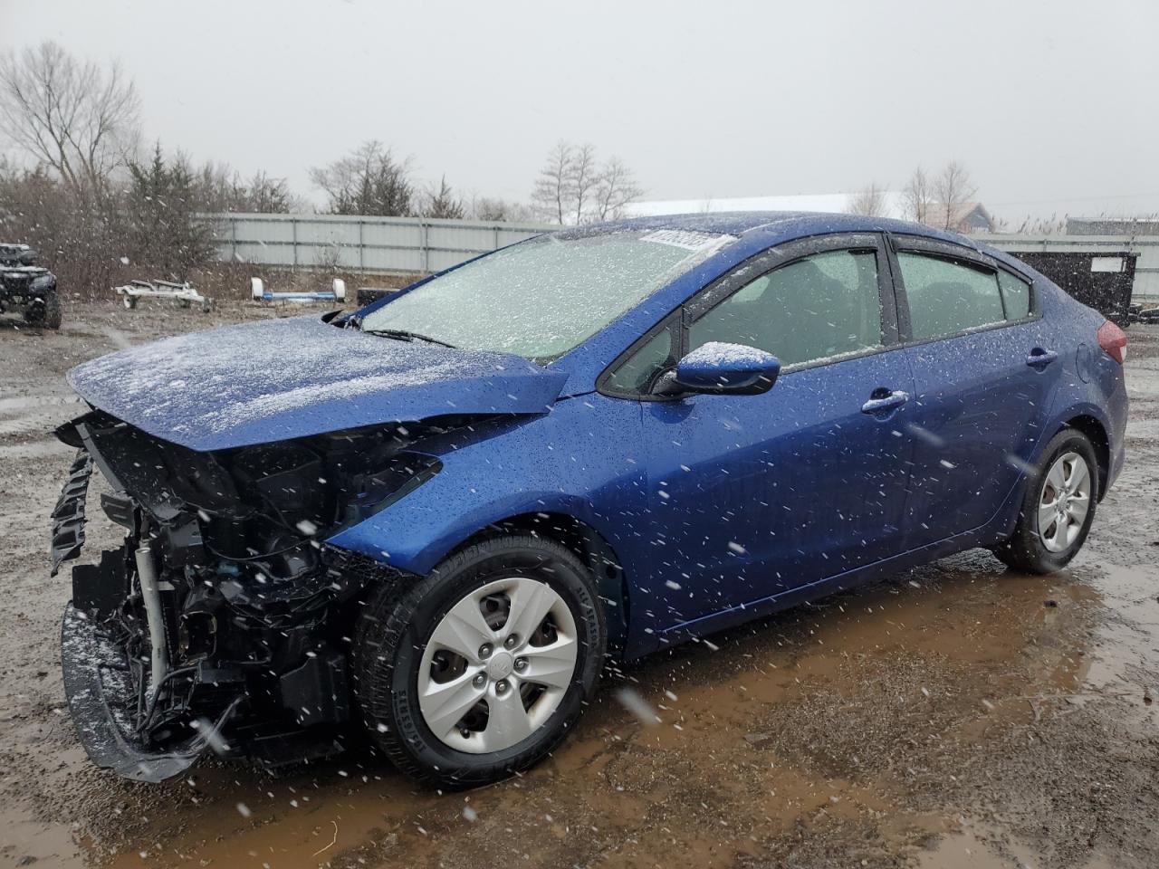 KIA FORTE 2018 3kpfk4a74je210553