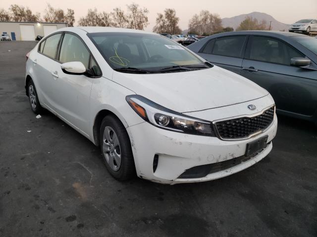 KIA FORTE LX 2018 3kpfk4a74je211461